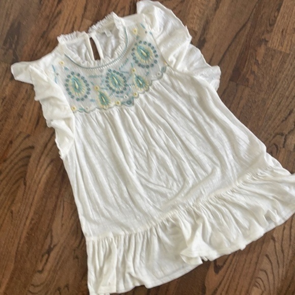 Lucky Brand Tops - Lucky brand top medium white top ruffles embroidery